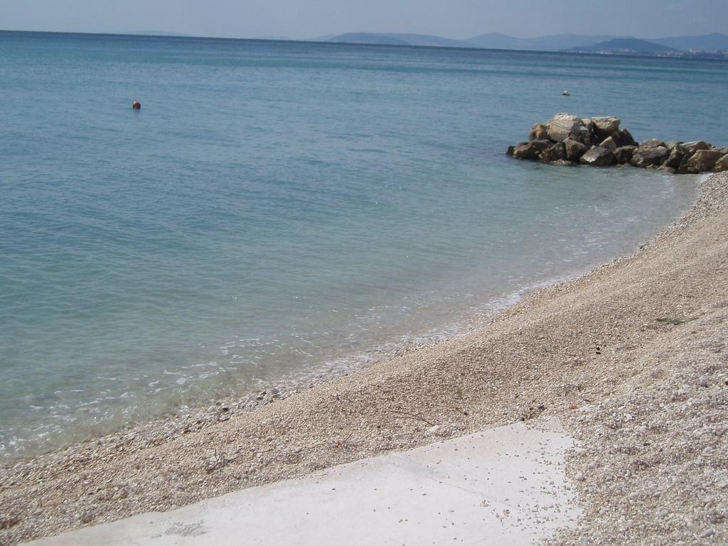 Apartments Karaman Podstrana Rum bild